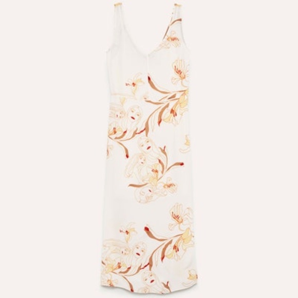 Little Moon Akila Dress - Picture 4 of 6